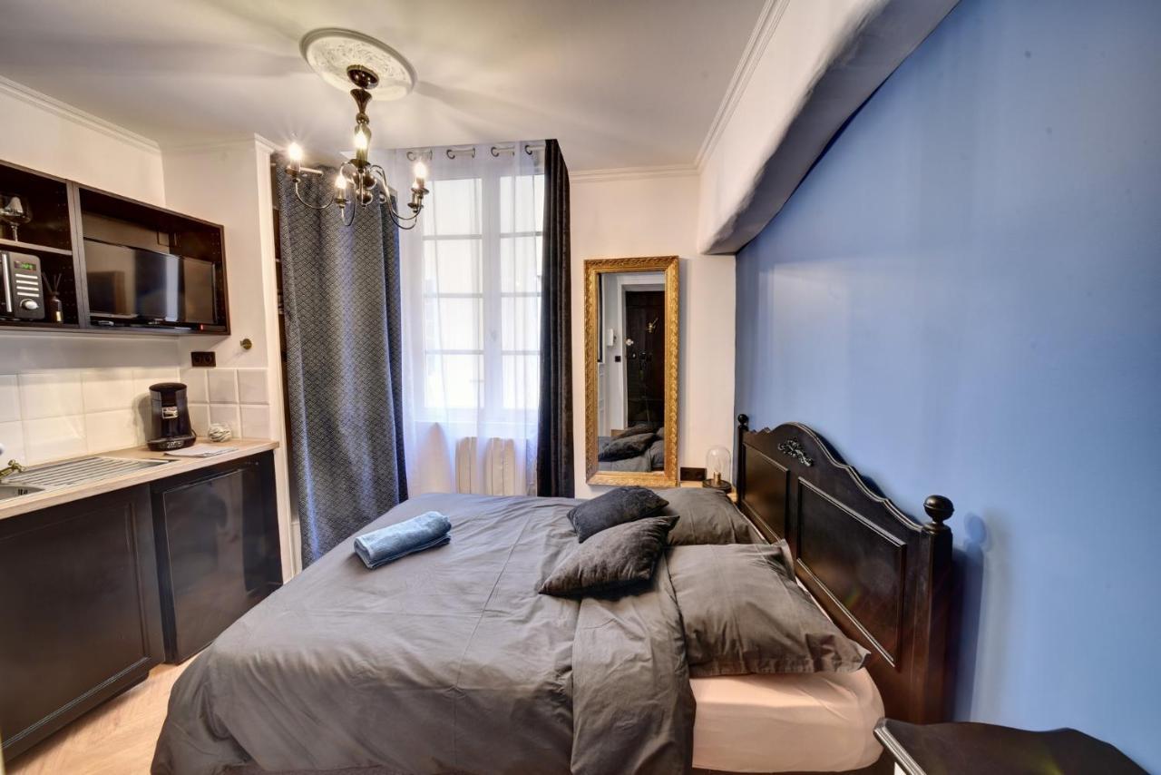 Les Petits Boudoirs De Savoie Lejlighed Chambéry Eksteriør billede